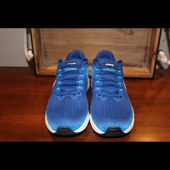 Nike Air Zoom Vomero Men’s Running Shoes Size 13 - Picture 2 of 6